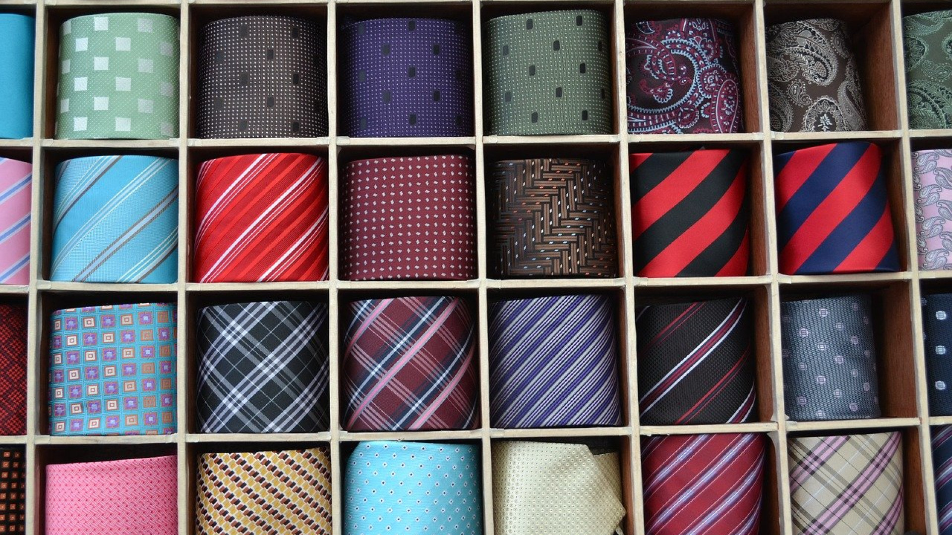 La cravate assortie : la touche d'élégance qui fait la différence !